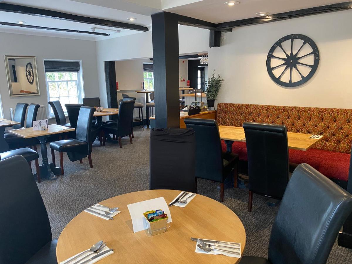The New Wheel Inn Lymington Bagian luar foto